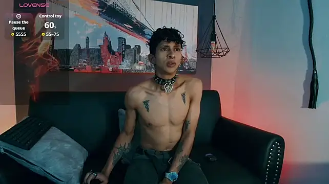 Maximoking26 webkamerás műsora