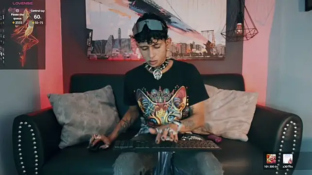 عرض كام Maximoking26