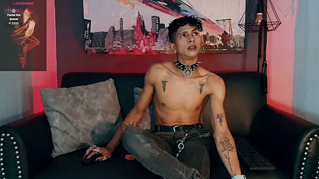 Czat XXX na żywo – Maximoking26