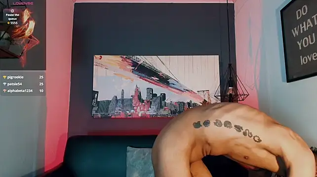 Maximoking26 Show Webcam