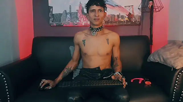 Maximoking26 Webcam show