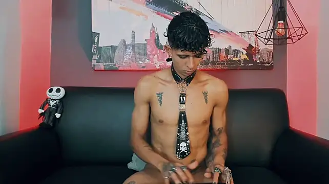 Maximoking26 webkamerás műsora