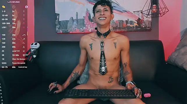 Show modela Maximoking26 na web-kameri