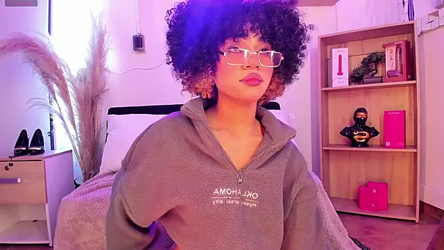 Tylla__'s Live XXX Chat