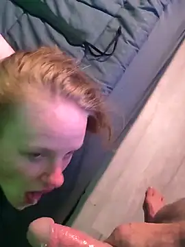 redslovestofuck Webcam Show