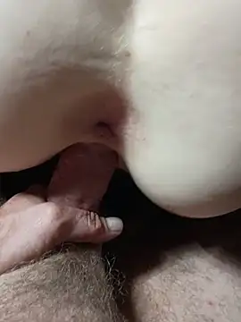 redslovestofuck webcam show