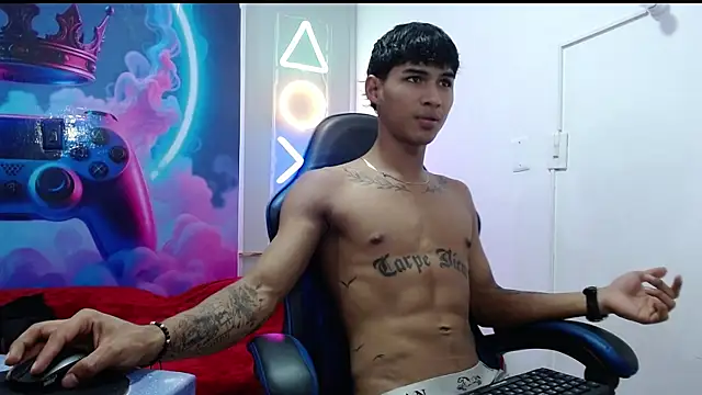 luka_big18 Adlı Modelin Web Kamerası Şovu