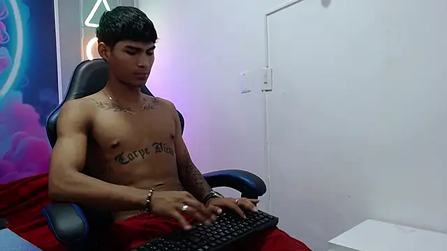 luka_big18 Show Webcam