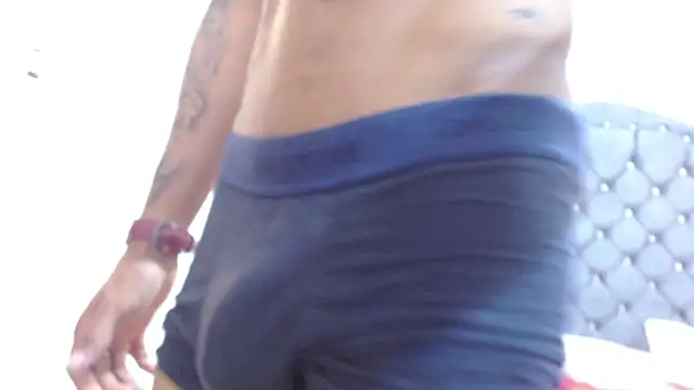 luka_big18 Pertunjukan Webcam
