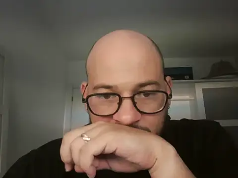 lachy2410 Webcam Show