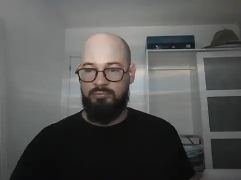 lachy2410 – webcam-show