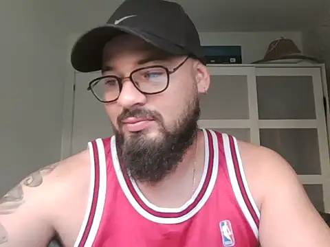 lachy2410 Webcam Show