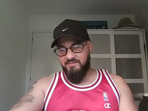 Show de lachy2410 na webcam