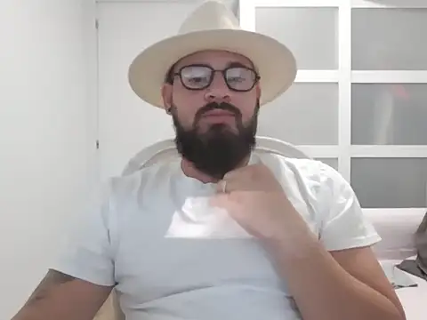 lachy2410 Webcam show