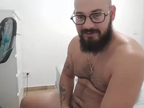 Show de lachy2410 na webcam