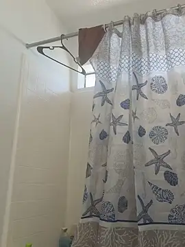חדר צ'אט בשידור חי של ShortcakeMochaa