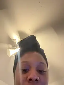 ShortcakeMochaa's Live XXX Chat