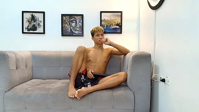 GOLD_BOYS' Webcam Show
