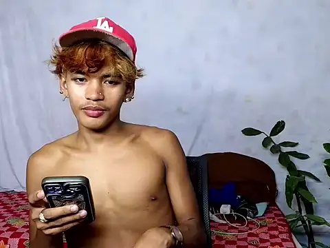 adorableasianboy69 Show Webcam
