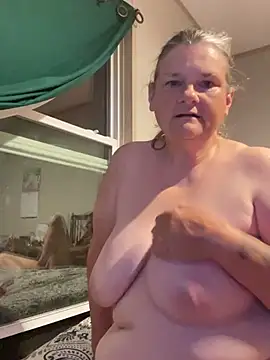 Roxie6989 élő XXX-chatje