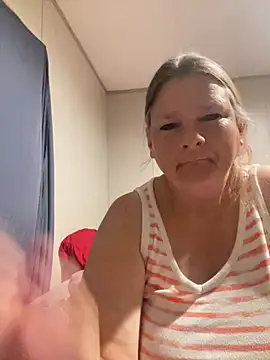 Roxie6989 XXX чат на живо