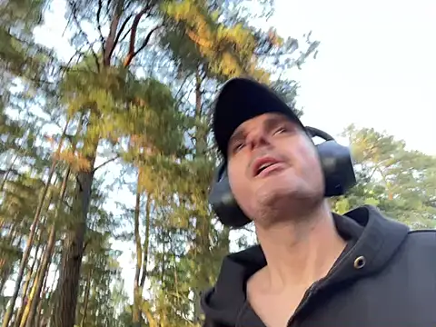 Pokazy przed kamerką – Freak_poland_85