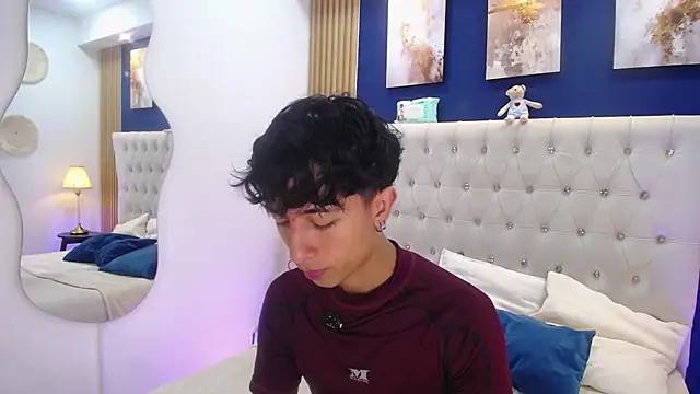 Aiden_Rivers_ Adlı Modelin Web Kamerası Şovu