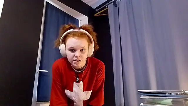 CurlaPettyBom 网络视讯表演