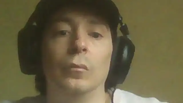 Show de Tukutwo na webcam
