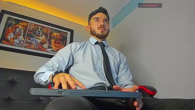 Pokazy przed kamerką – Dante_Blake1