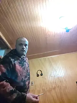 Chris_123hot Webcamshow