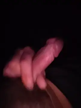 Chris_123hot Pertunjukan Webcam