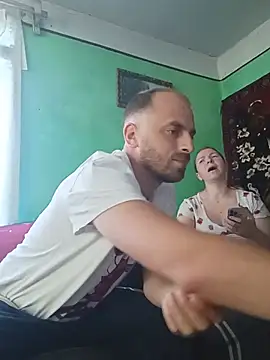 Aliceandmario Webcam show