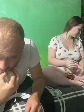 Aliceandmario Webcam show