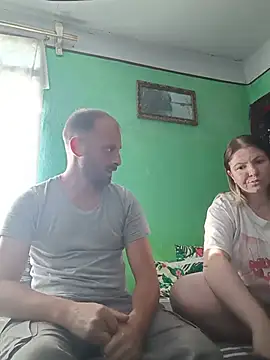 Aliceandmario's Webcam Show