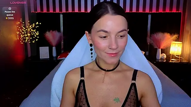 Show modela GracefulMichelle na web-kameri