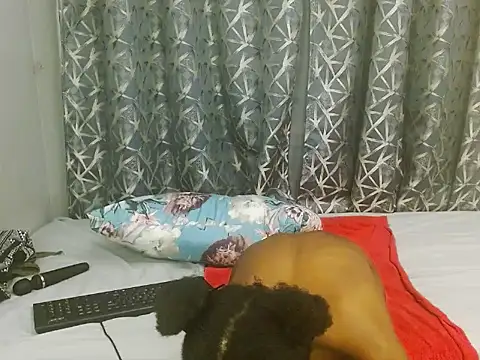 ChocoSlenderXXX Webcam-Show