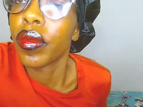 ChocoSlenderXXX 在線直播表演