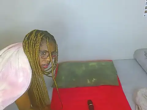 ChocoSlenderXXX's Webcam Show