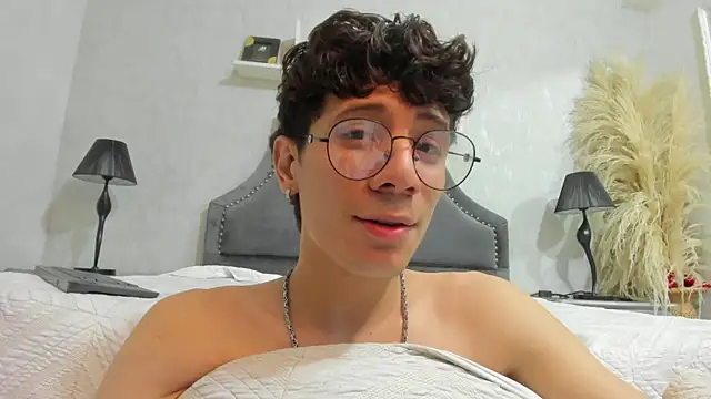 Angel_St1's Live XXX Chat