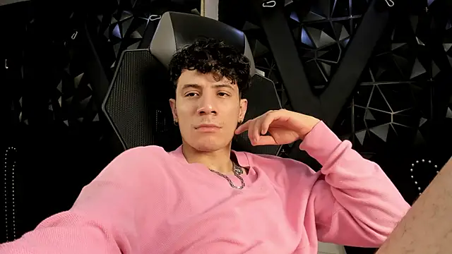 عرض كام Angel_St1