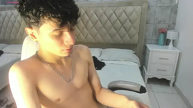 XXX chat uživo modela Angel_St1