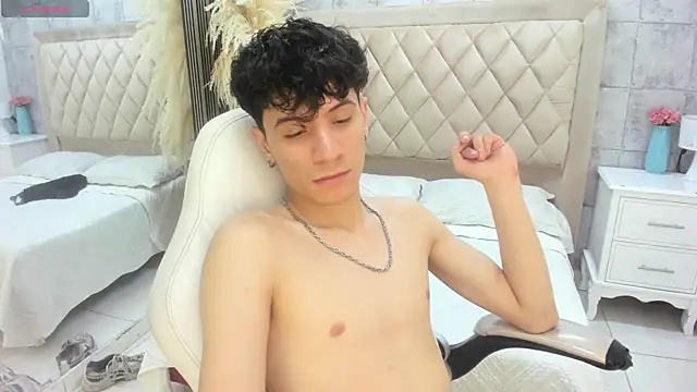 Angel_St1 Chat XXX in diretta
