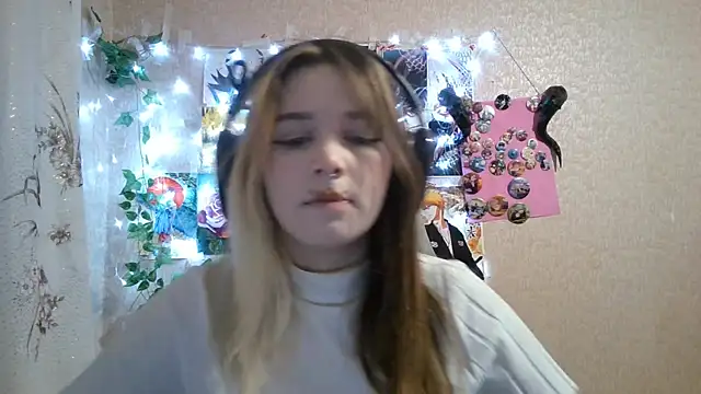 MilaTyan's Live XXX Chat