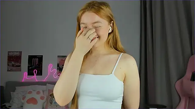 EvaRaee Chat XXX live