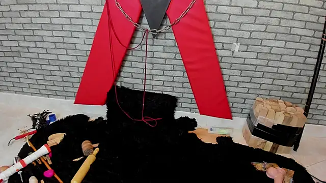 hillary_bigbutt's Webcam Show