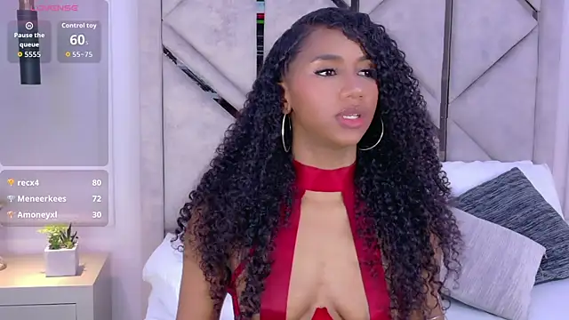Chloe-Rose-'s Live XXX Chat
