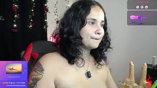IncognitoLive1's Live XXX Chat