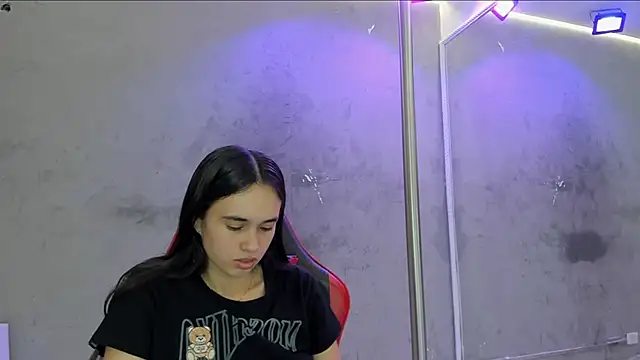 Czat XXX na żywo – alice__susan
