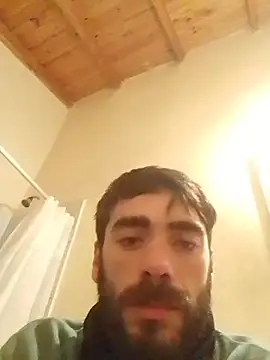 lucc051 Webcam Show